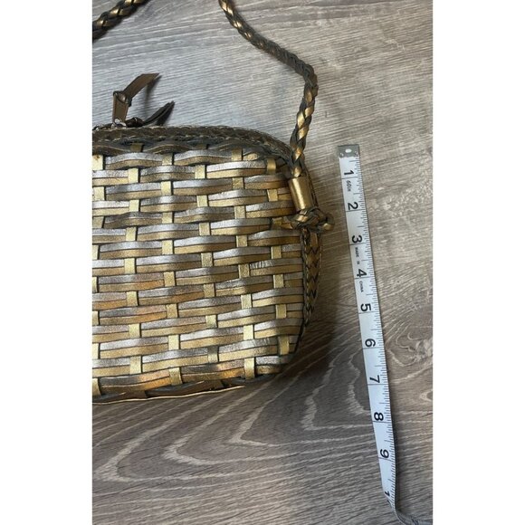 LJS Collection Silver Gold Metallic Woven Small Zip Close Braided Strap Handbag - Picture 8 of 8